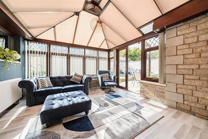 4 Bedroom Detached House For Sale In Bagworth Drive, Longwell Green, Bristol, BS30