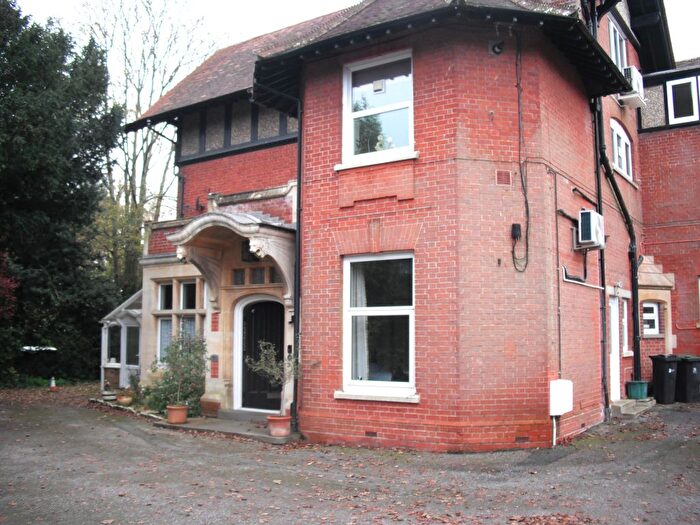 2 Bedroom Maisonette To Rent In Queens Avenue, Dorchester, DT1