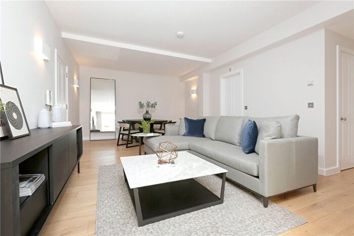 1 Bedroom Flat To Rent In Bryanston Square, Marylebone, London, W1H