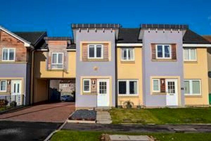 3 Bedroom Terraced House To Rent In Trondheim Parkway West, Dunfermline, KY11