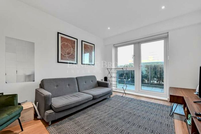 1 Bedroom Apartment To Rent In Cornelia House, Beaufort Park, Colindale, NW9