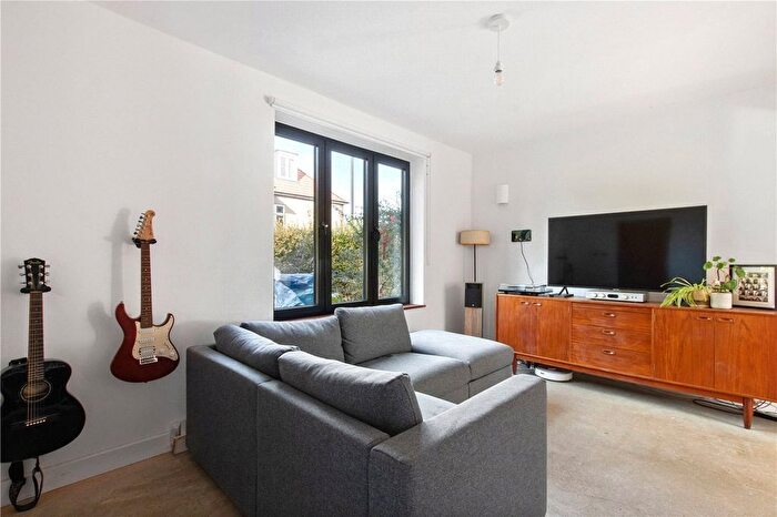 4 Bedroom Terraced House To Rent In Perry Rise, London, SE23