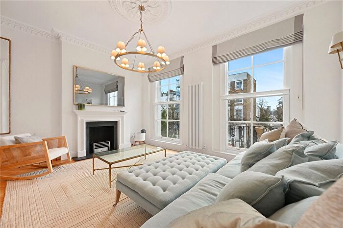 3 Bedroom Maisonette To Rent In Ledbury Road, London, W11