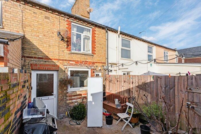 2 Bedroom Terraced House For Sale In London Road, Sandy, SG19