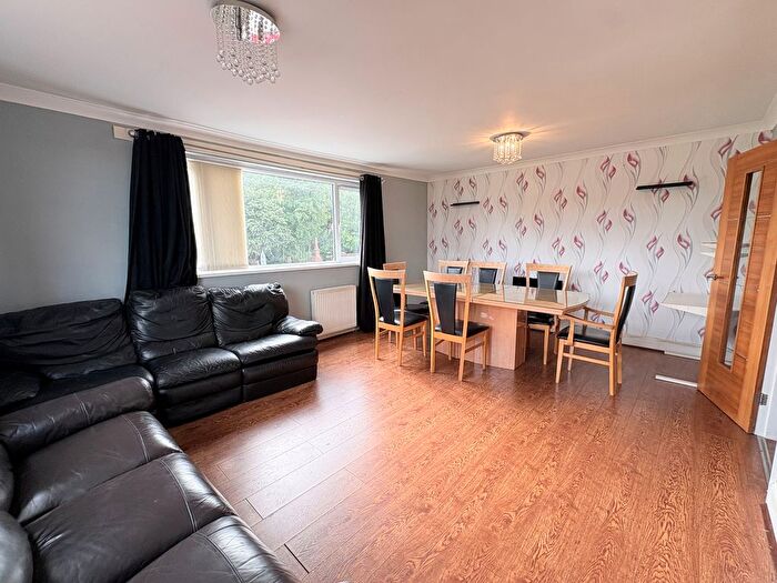2 Bedroom Flat To Rent In John Street, Cannock, WS12