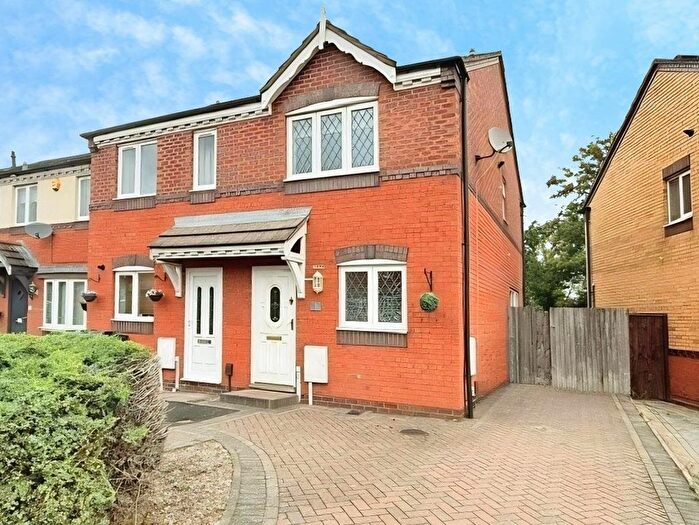 2 Bedroom End Of Terrace House To Rent In Brueton Drive, Birmingham, B24
