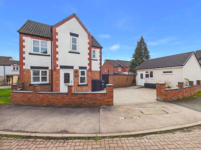 3 Bedroom Semi Detached House For Sale In + Detached One Bedroom Annexe, Speedwell, Mile End, Coleford, GL16