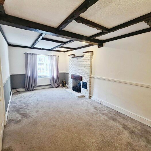 2 Bedroom Bungalow To Rent In Gelli Houses, Port Talbot, SA13