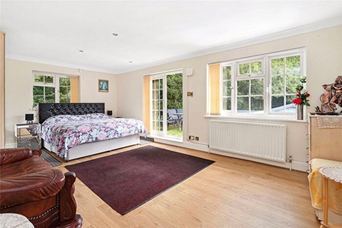 5 Bedroom Detached House To Rent In Cranley Road, Hersham, Walton-On-Thames, KT12