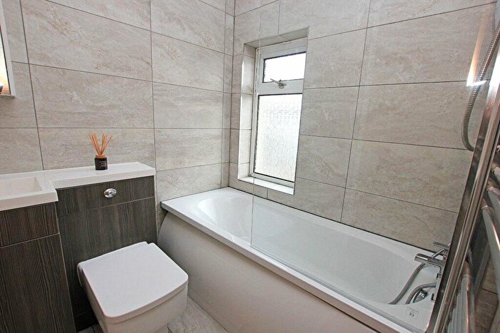 2 Bedroom Terraced House For Sale In Broughton Grove, Skipton, BD23