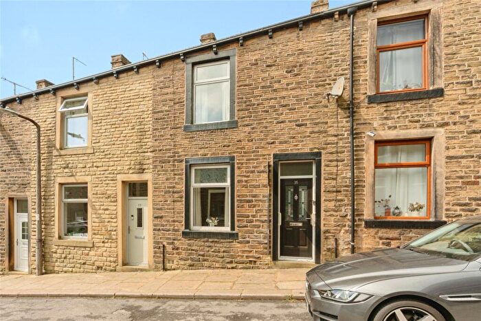 2 Bedroom Terraced House For Sale In Clarence Street, Colne, Lancashire, BB8