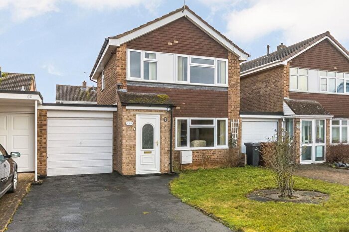 3 Bedroom Detached House For Sale In Windrush Way, Abingdon, OX14