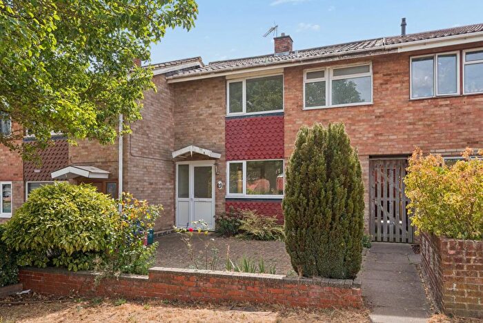 3 Bedroom Terraced House For Sale In Telford Avenue, Stevenage, SG2