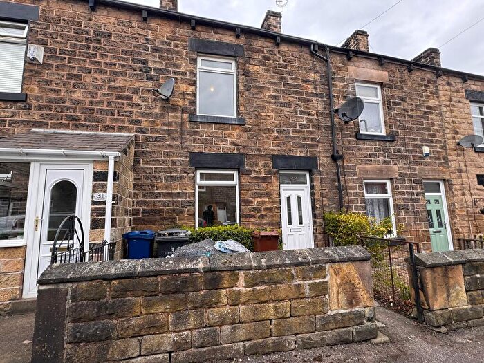 3 Bedroom House To Rent In Vaal Street, Barnsley, S70