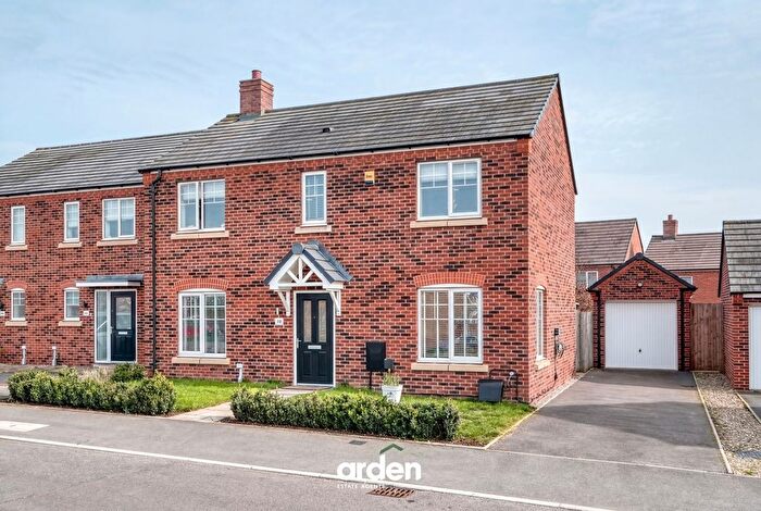 4 Bedroom Detached House For Sale In Goldcrest Way, Droitwich, WR9
