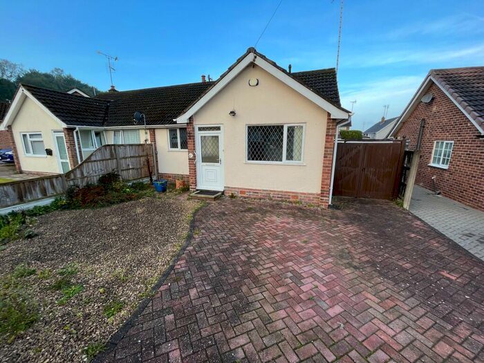 2 Bedroom Bungalow To Rent In Marlborough Crescent, Burton-On-Trent, DE15