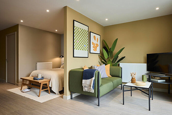 Apartment To Rent In Candleriggs, Trongate, Glasgow, Glasgow City, G1