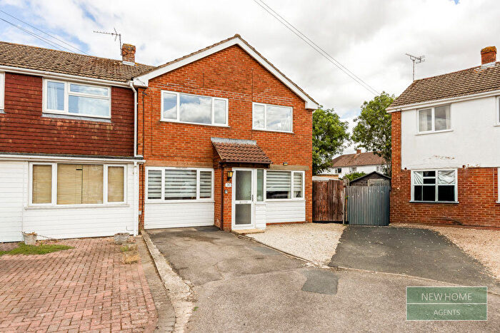 3 Bedroom End Of Terrace House For Sale In Westfield Avenue, Tewkesbury, GL20