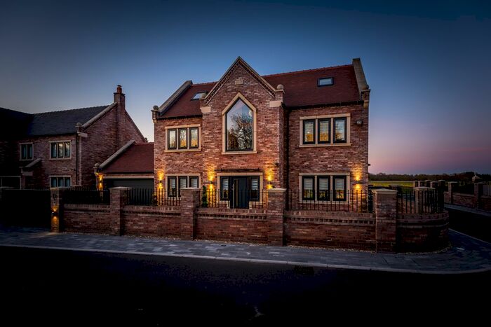 4 Bedroom Detached House For Sale In The Gables, Rose Meadows, Barnby Moor, Retford, Nottinghamshire, DN22
