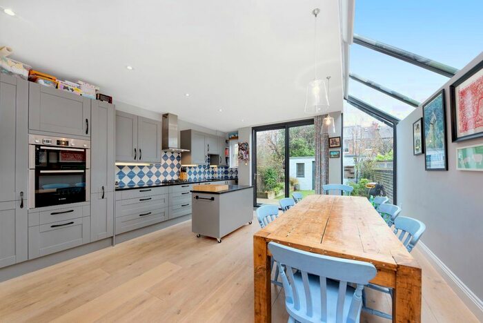 5 Bedroom Terraced House To Rent In Balliol Road, London, W10