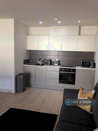 1 Bedroom Flat To Rent In Dixie Apartments, Cardiff, CF10