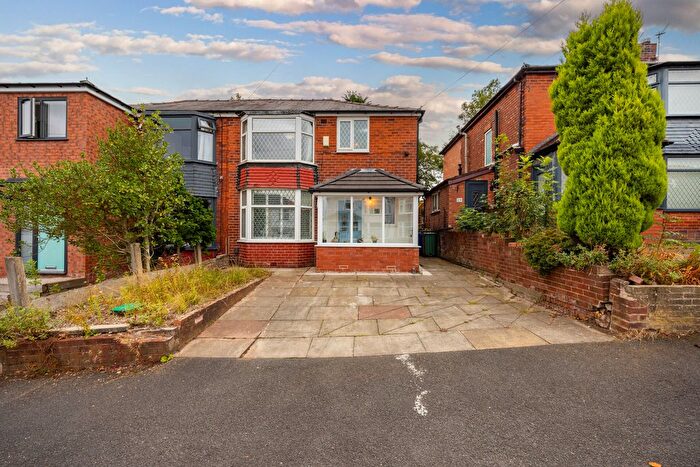 3 Bedroom Semi Detached House For Sale In Scott Road, Prestwich, M25