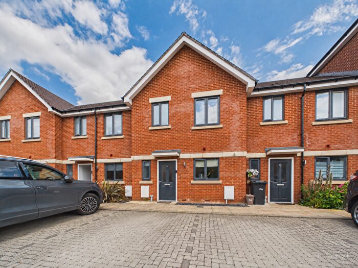 3 Bedroom Terraced House For Sale In Bartlett Place, High Wycombe, Buckinghamshire, HP12