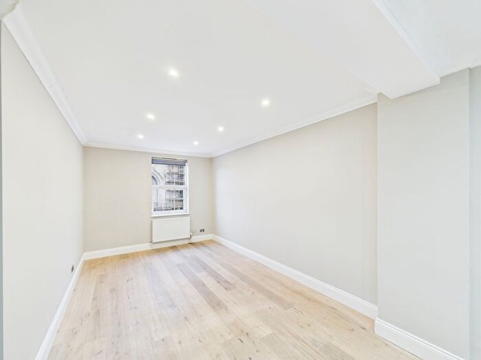 2 Bedroom Flat To Rent In Richmond Place, Brighton, BN2