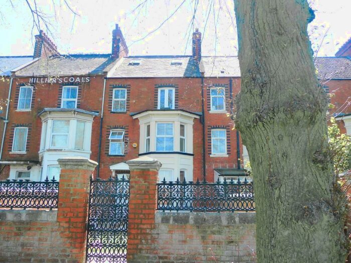 1 Bedroom Apartment To Rent In Watkin Terrace, Northampton, NN1