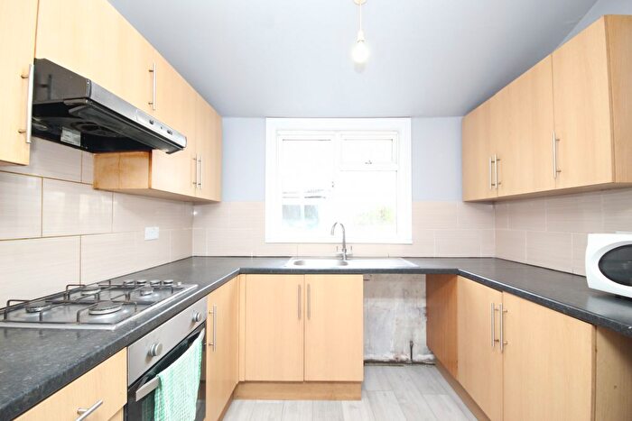 3 Bedroom Terraced House To Rent In Lancelot Road, Wembley, Middlesex, HA0