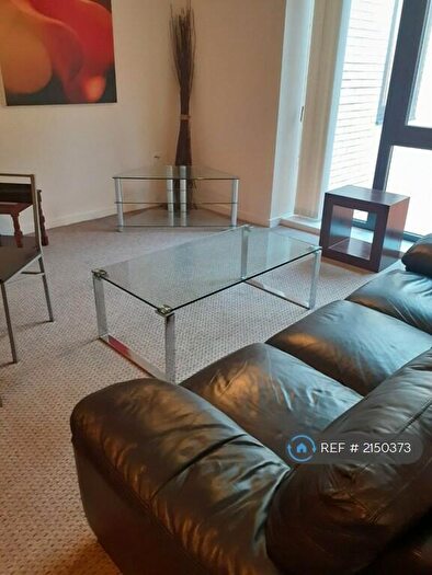 2 Bedroom Flat To Rent In Icon, Manchester, M4