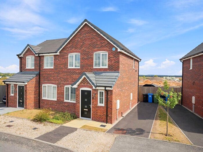 3 Bedroom Semi-Detached House For Sale In Savanna Way, Worksop, S81