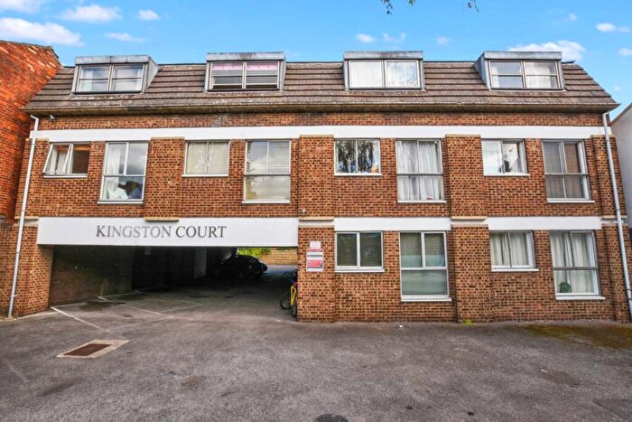 1 Bedroom Flat To Rent In Kingston Court, Jericho, OX2