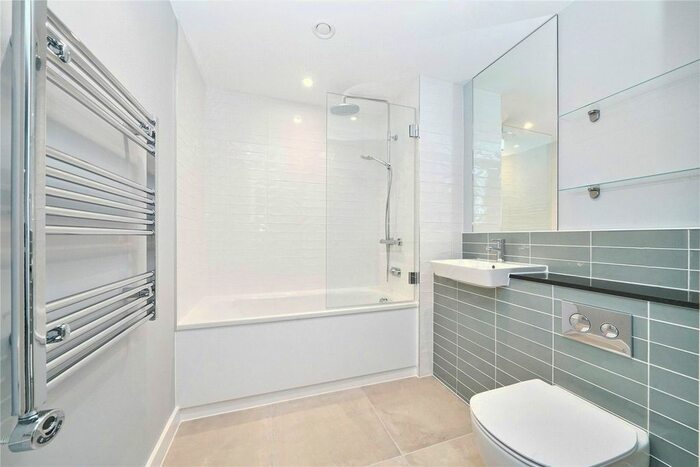 Studio To Rent In Viva Court, Kimpton Road, Luton, LU2