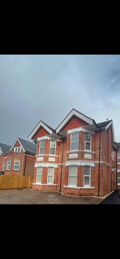 1 Bedroom Flat To Rent In Southbourne Road, Bournemouth, BH6