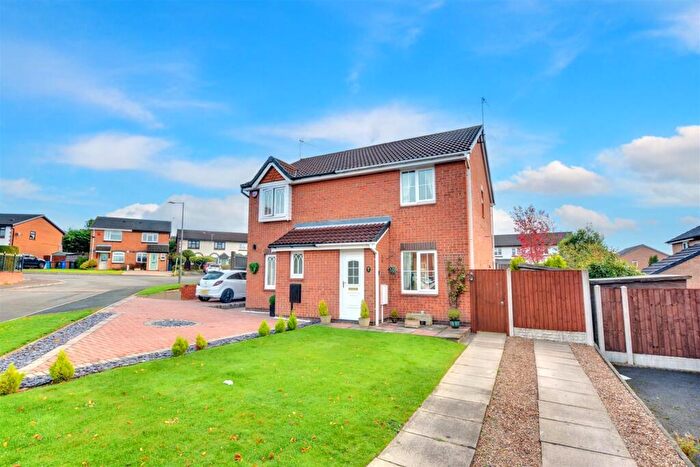 2 Bedroom Semi Detached House For Sale In Barclay Court, Ilkeston, DE7