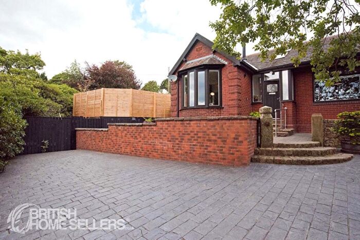 5 Bedroom Detached House For Sale In Bog Height Road, Tockholes, Lancashire, BB3
