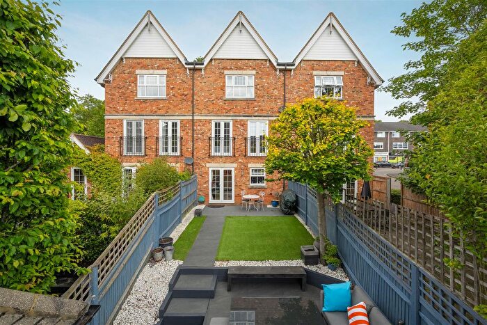 4 Bedroom Town House For Sale In Fernbank Road, Ascot, SL5