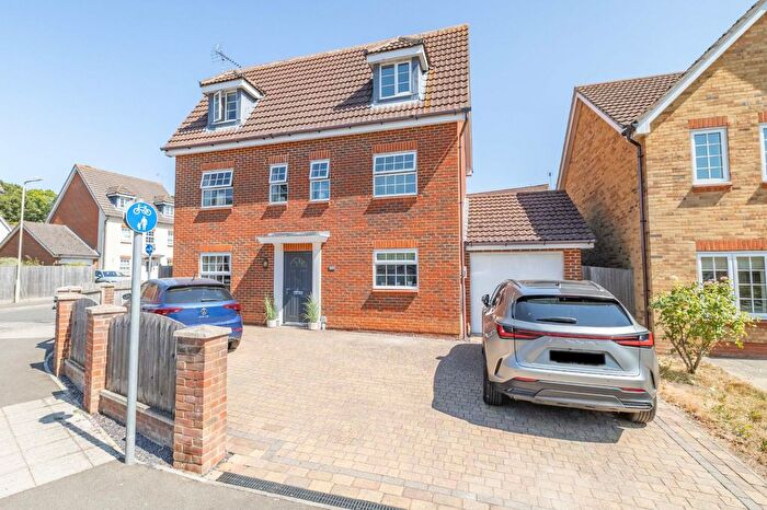 6 Bedroom Detached House For Sale In Sweet Bay Crescent, Ashford, TN23