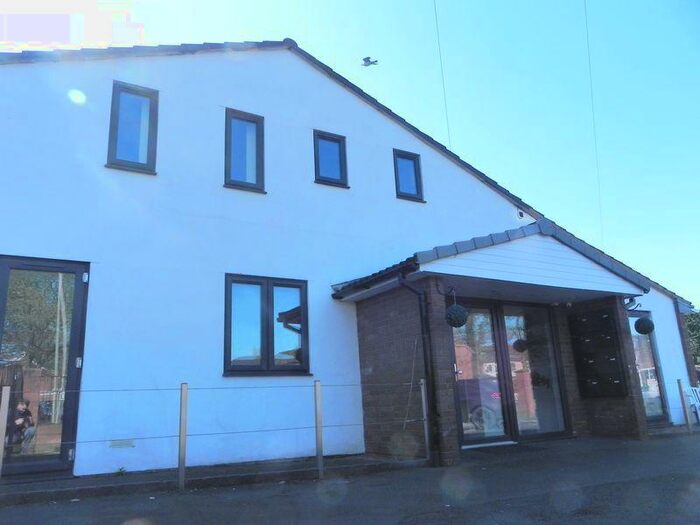 1 Bedroom Flat To Rent In Flat Kings Mews, Kings Court, Kings Street, Stourbridge, DY8