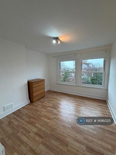 1 Bedroom Flat To Rent In Breakspears Road, London, SE4
