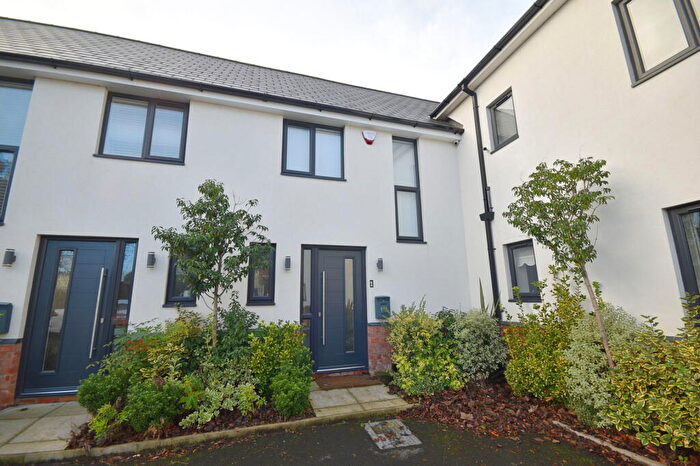 3 Bedroom Semi-Detached House For Sale In Nottingham Road, Spondon, Derby, DE21