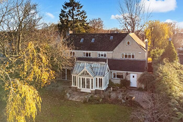 5 Bedroom Detached House For Sale In Charlton, Malmesbury, SN16