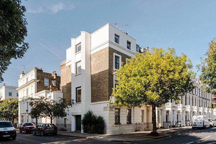 4 Bedroom Flat For Sale In Winchester Street, London, SW1V