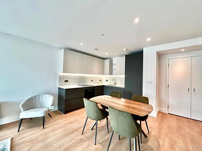 1 Bedroom Apartment To Rent In Dantzic Street, Park View, Manchester, M4