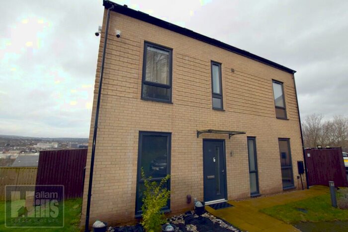 5 Bedroom Detached House For Sale In Mersey Way, Sheffield, S2