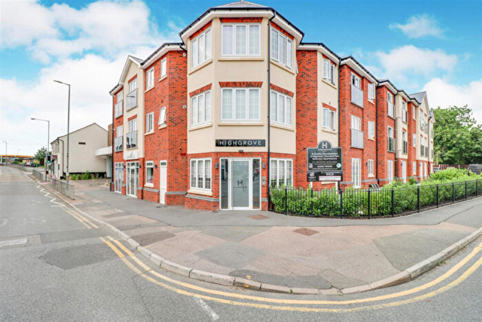1 Bedroom Flat For Sale In High Road, Benfleet, SS7