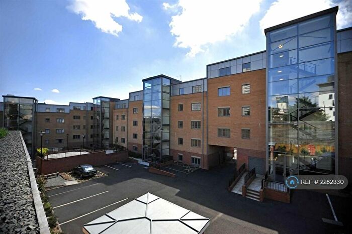 2 Bedroom Flat To Rent In City Walk Apartments, Birmingham, B1