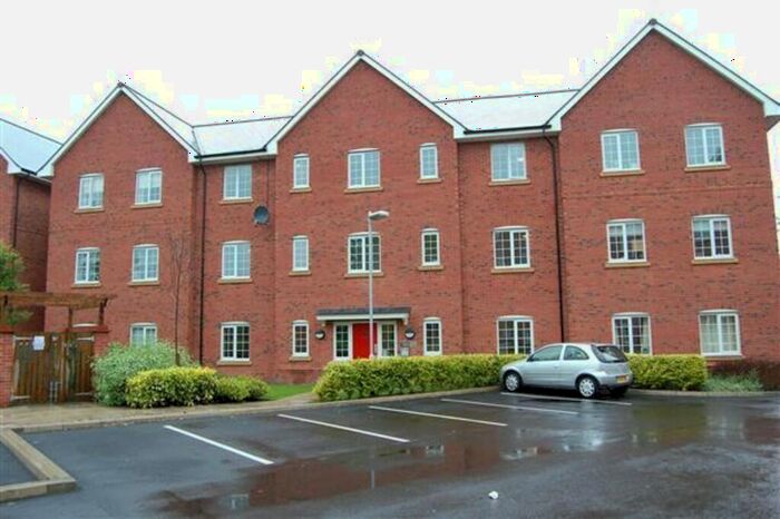 2 Bedroom Apartment To Rent In Douglas Chase Radcliffe Manchester Lancashire, M26