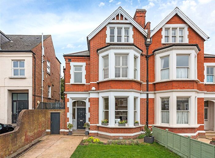 5 Bedroom Semi Detached House For Sale In Earlsfield Road, London, SW18